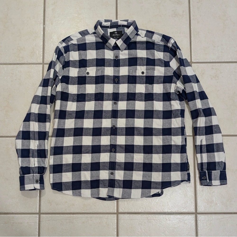 WindRiver Blue & White Men’s 2XL Flannel Plaid Shirt